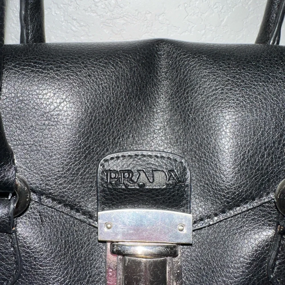 Prada Black Leather Shoulder Bag - Picture 3 of 5